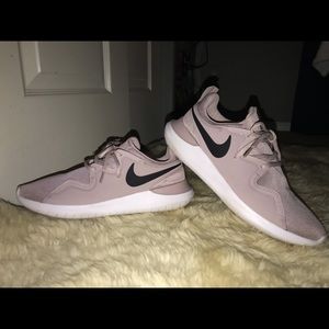 Nike tennis shoes (worn once)